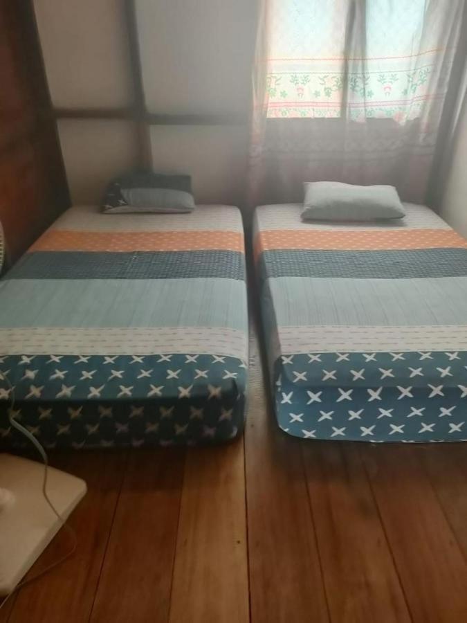 Surf Homestay Katiet Buitenkant foto